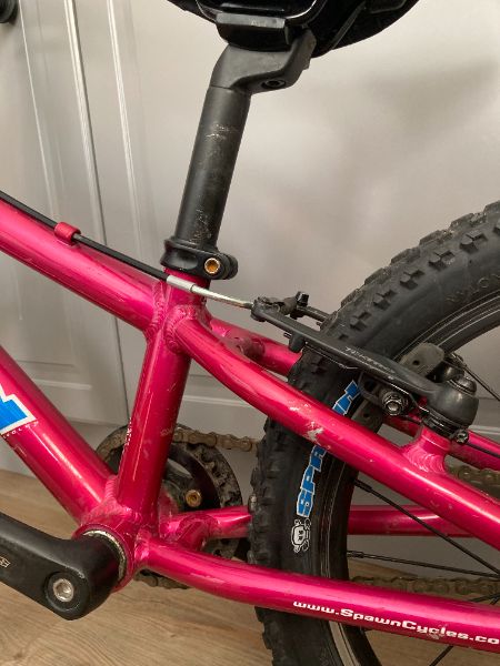 16" Spawn Banshee Bright Pink Bike, $600