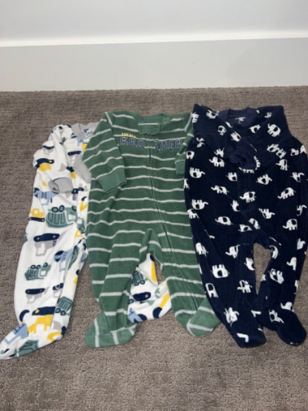 Boys - Carters 0-3m fleece sleepers bundle, Kids 3 Month (0-3M)