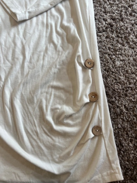 White XXL long sleeve shirt with side rushing