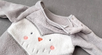 Fleece Penguin sleeper 0-3 months - As new, Kids 3 Month (0-3M)