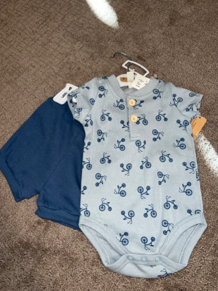 Boys - Brand new 3-6m outfit , Kids 6 Month (3-6M)