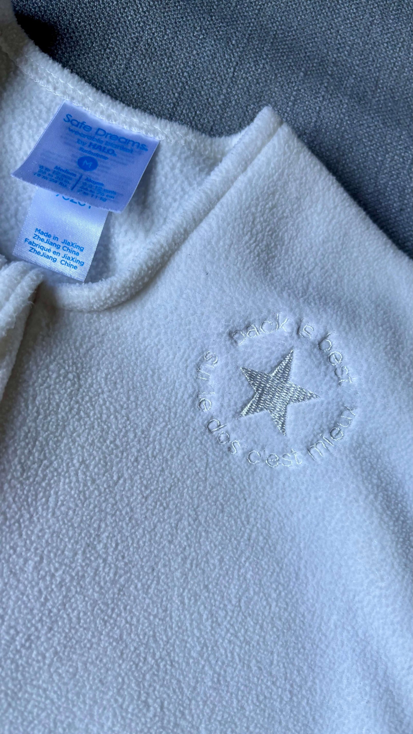 Halo Fleece Sleep Sack 6-12 months -As new, 6-12 Months (Medium)