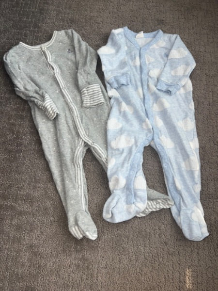 Boys - Gap 6-9m sleeper bundle , Kids 9 Month (6-9M)