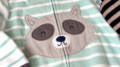 2 x zip up winter sleepers 9 - 12 months Carters, Kids 12 Month (9-12M)