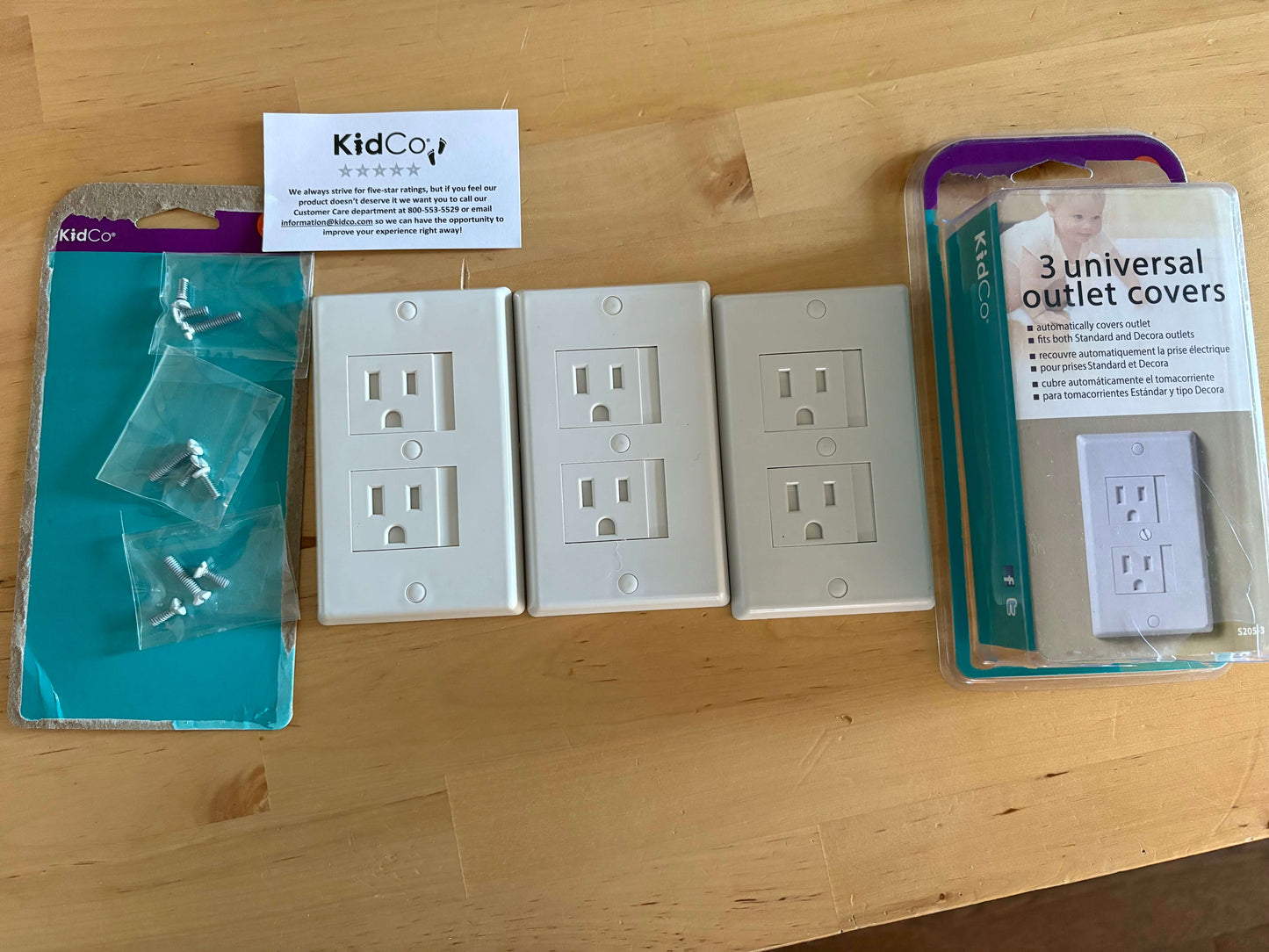 NEW - KidCo - universal outlet covers (5/9), 3 per pack, retails $15