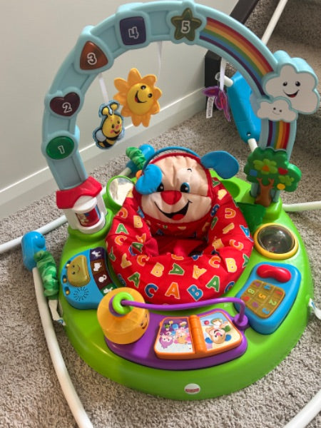 Fisher Price Baby bouncer/ activity centre