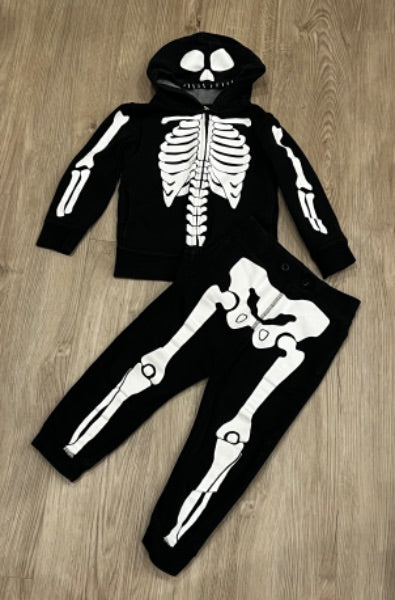 H&M, Skeleton Jogging Suit/Sweatsuit, size 2-4T