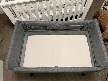 Bugaboo Stardust with 2 organic bugaboo sheets