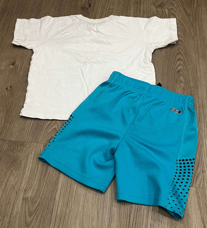 Boys Bundle: T-shirt (GAP) size 3 and Shorts (Old Navy) size 2T, EUC, Kids 2T