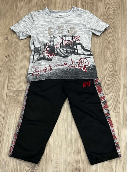 Boys outfit, Dinosaur Top from Old Navy and Nike Bottoms, size 2T, VGUC, Kids 2T