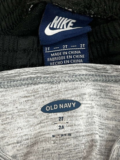 Boys outfit, Dinosaur Top from Old Navy and Nike Bottoms, size 2T, VGUC, Kids 2T