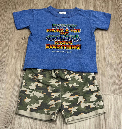 Boys Blue “Daddy Knows A lot, But Grandpa Knows Everything” T-Shirt, size 24 mos & Camo Shorts, size 2, Very Good Used Condition (VGUC), Kids 24 Month (18-24M)