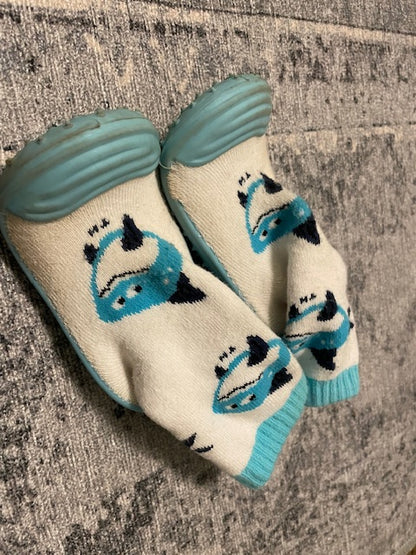 Mrs. Grippits Walking Socks size 5, Shoes 5 (Walkers:12-24 mth)