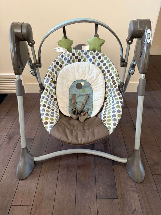 Graco Compact Baby Swing