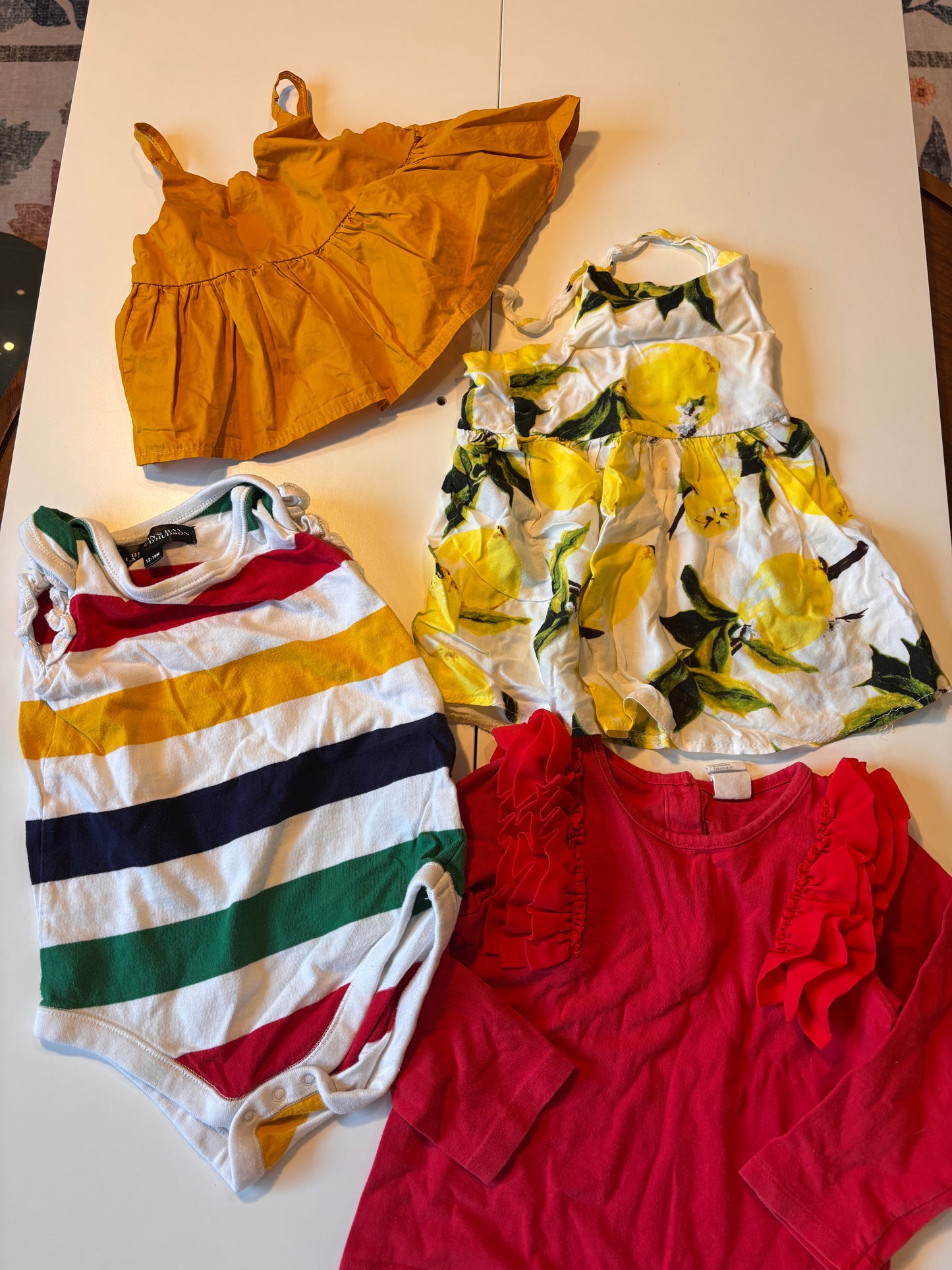 12-18m clothing bundle 2 tops, 1 onesie, 1 dress, Kids 18 Month (12-18M)