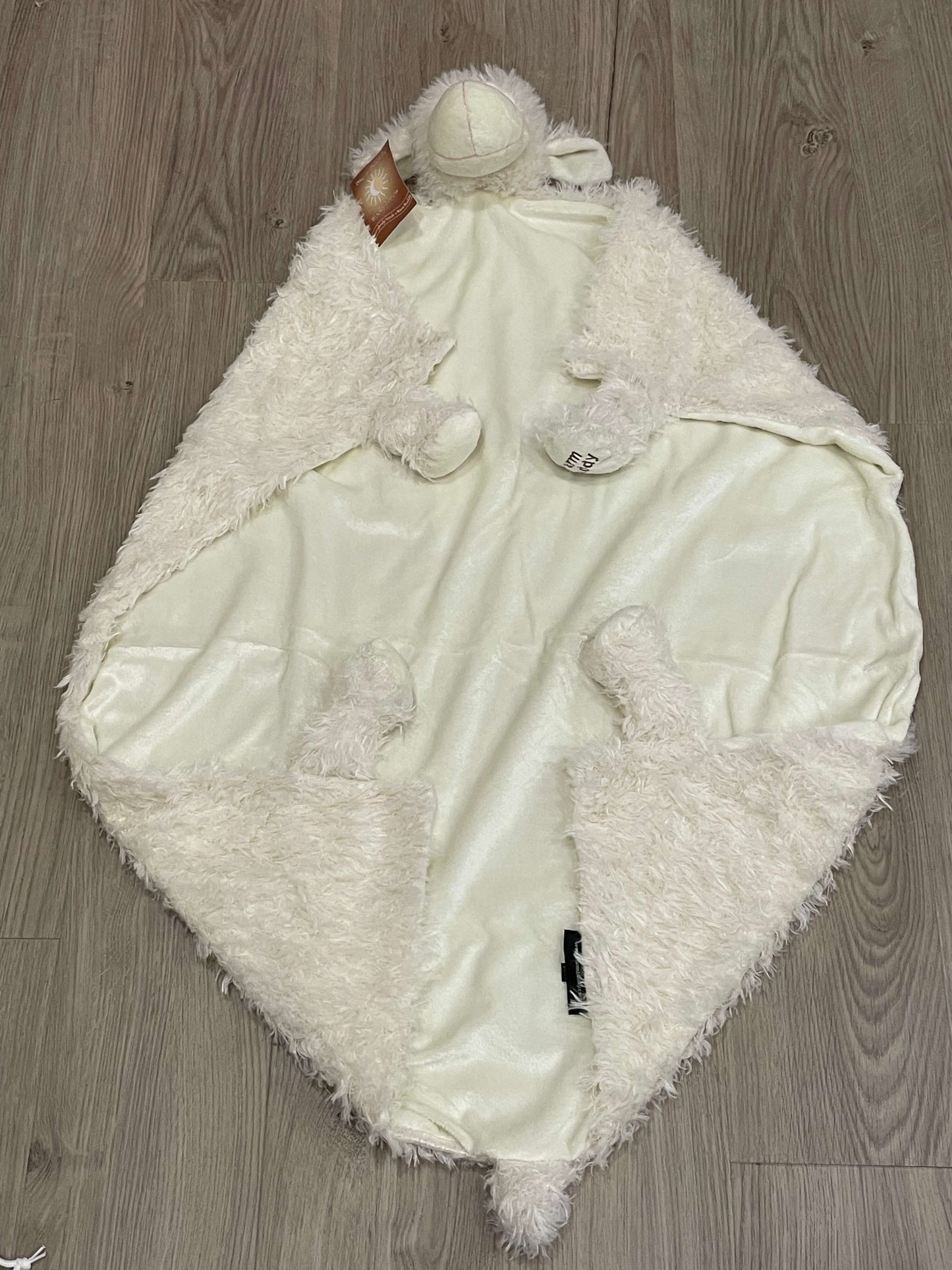 Fuzzy Lamb Cuddle Blanket by Warm Buddy, Gender Neutral for boys or girls, New with tag (NWT)