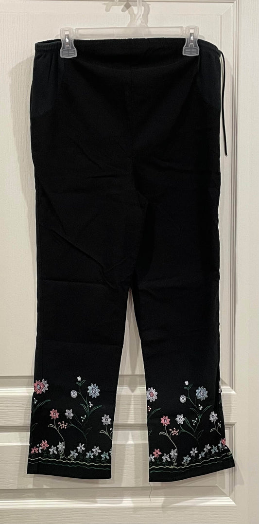 Black Maternity pants with embroidery detail on lower legs, approx size Small, Very Good Used Condition (VGUC), Maternity S (4-6)