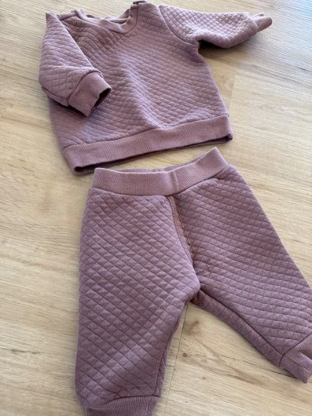 H&M 3-6 Month Sweatsuit, Kids 6 Month (3-6M)