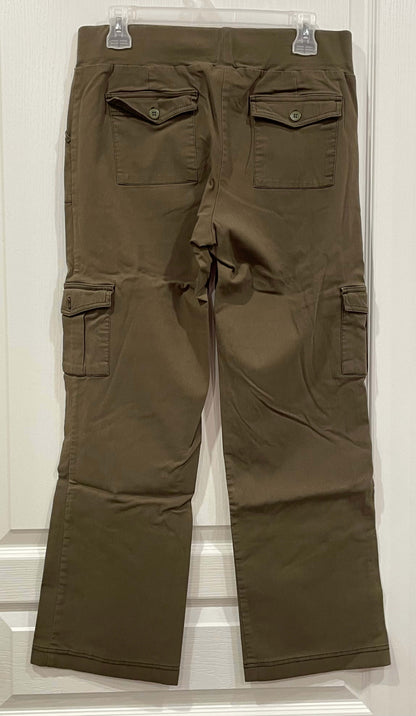 Maternity Cargo Pants, Army Green, size Medium, Very Good Used Condition (VGUC), Maternity M (8-10)