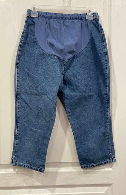 Denim Maternity Capris/Crops, size Small, Very Good Used Condition (VGUC), Maternity S (4-6)