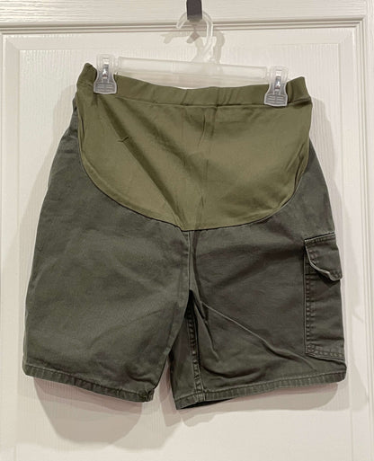 Khaki Green, Maternity Shorts with cargo pocket, size Small, Maternity S (4-6)