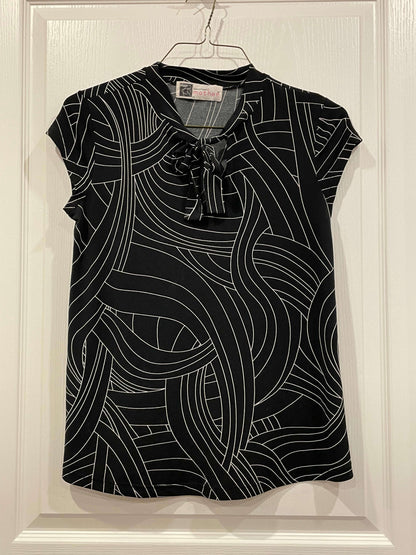 Tomorrow’s Mother, Black S/S Shirt, size Small, Maternity S (4-6)