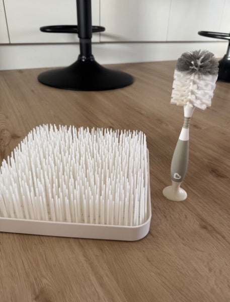 Boon Grass Countertop Drying Rack & Bottle Cleaning Brush