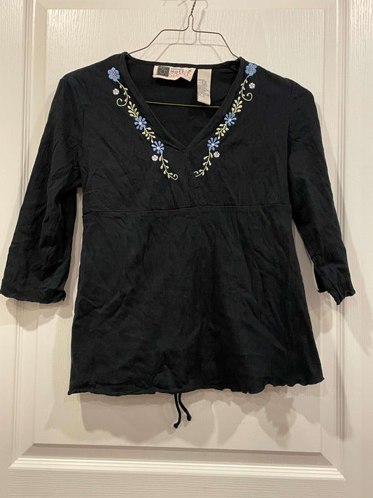 Tomorrow's Mother, Black Maternity Top with floral embroidery, 3/4 sleeve, size Small, VGUC, Maternity S (4-6)