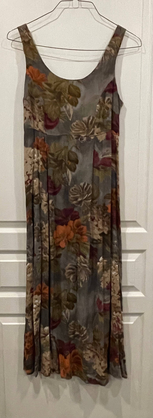 Floral Maternity Dress from Shirley K, size Small, Very Good Used Condition (VGUC), Maternity S (4-6)