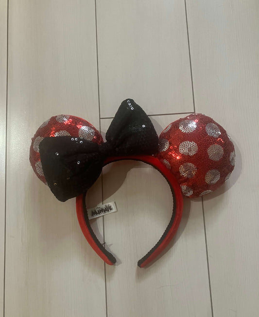 Minnie Mouse ear headband