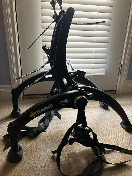 Saris 2-bike rack for car