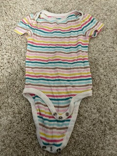 Onesies x6 newborn-6 months, Kids Newborn