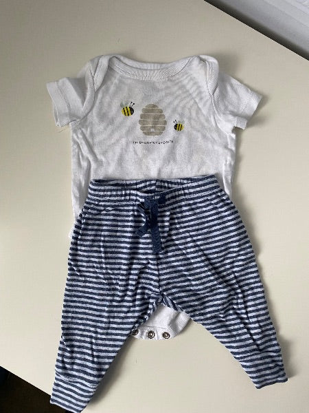 Baby Gap Bee Outfit, 3 months