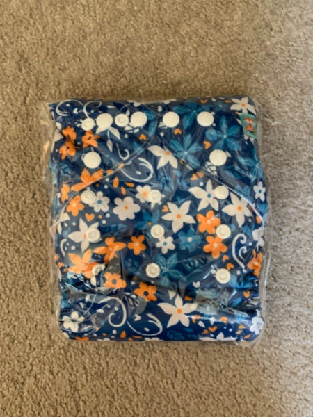 Floral cloth diaper o/s