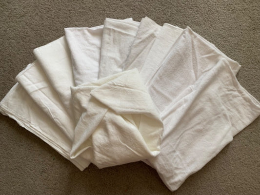 10 flat white cloth diapers o/s