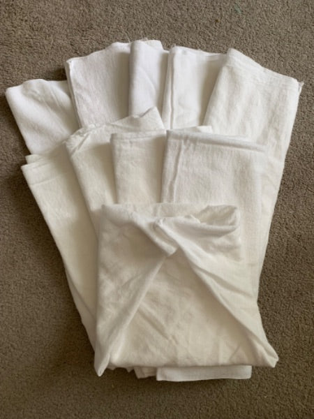 10 flat white cloth diapers o/s