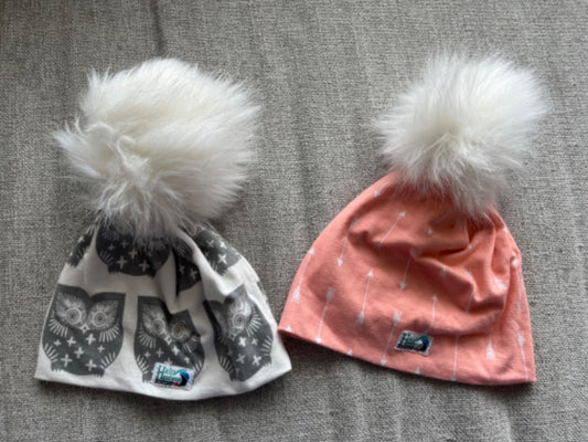 New born and 3m  PomPom Hats, Kids 3 Month (0-3M)