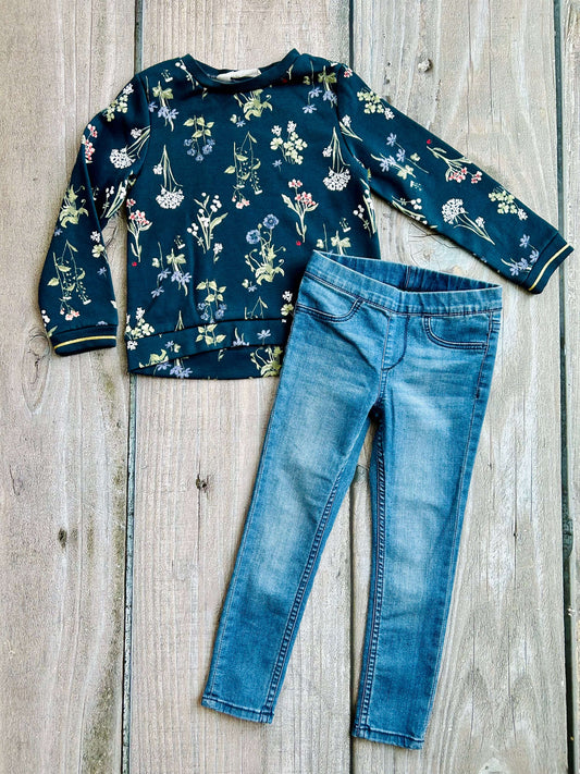 H&M size 2-4yrs girls floral botanical crewneck sweater top and H&M size 3-4yrs denim jean leggings, like new, Kids 4/4T