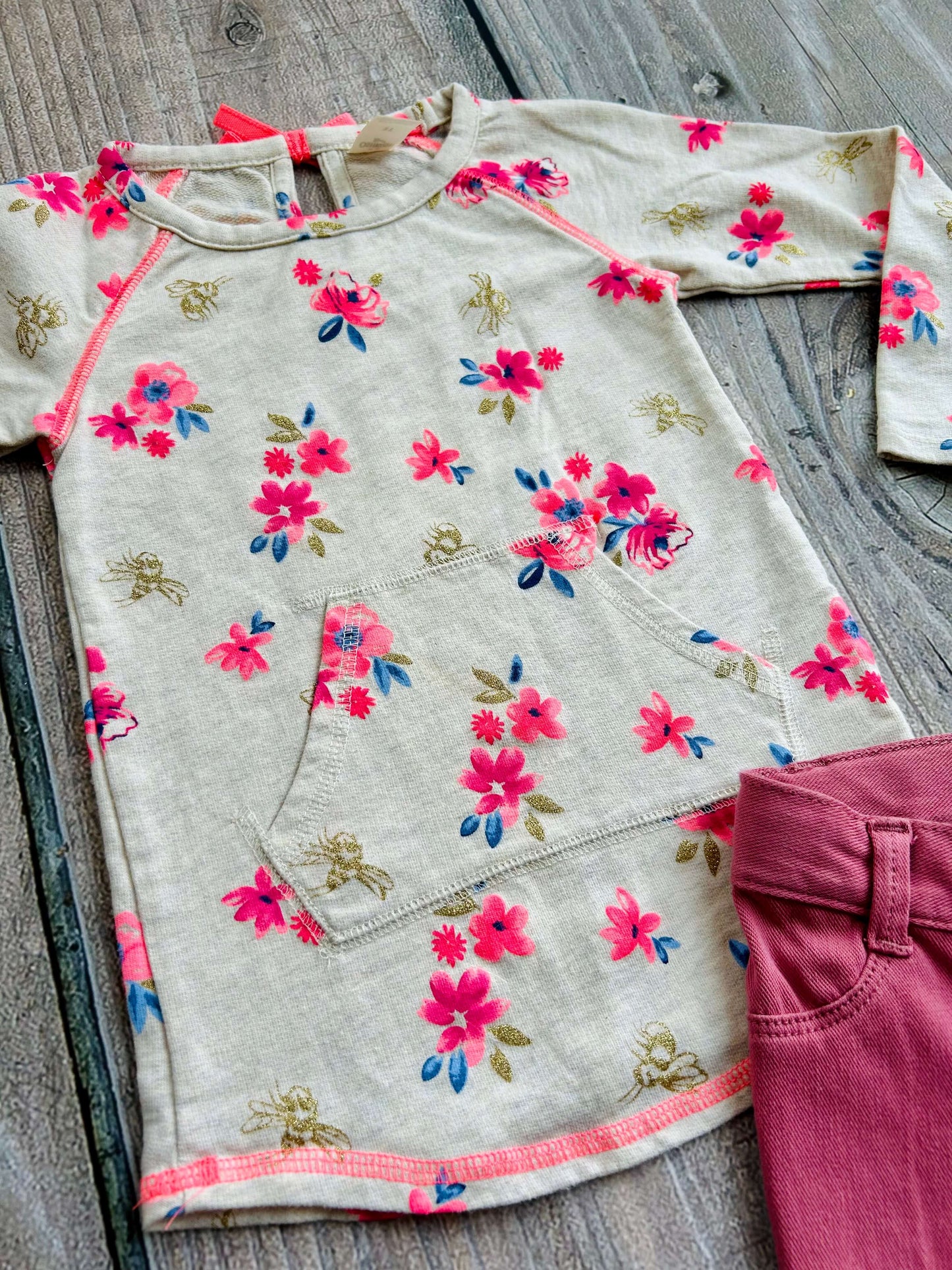 Osh Kosh size 3T floral tunic top and Old Navy size 3T soft ballerina jeggings, like new, Kids 3T