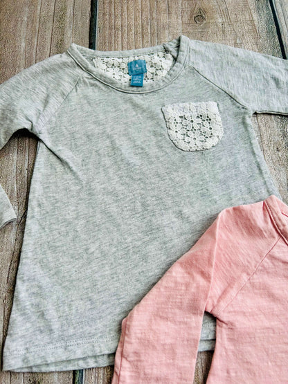 BabyGap size 2T & 3T girls crochet lace pocket tops bundle, grey and light pink, Kids 2T
