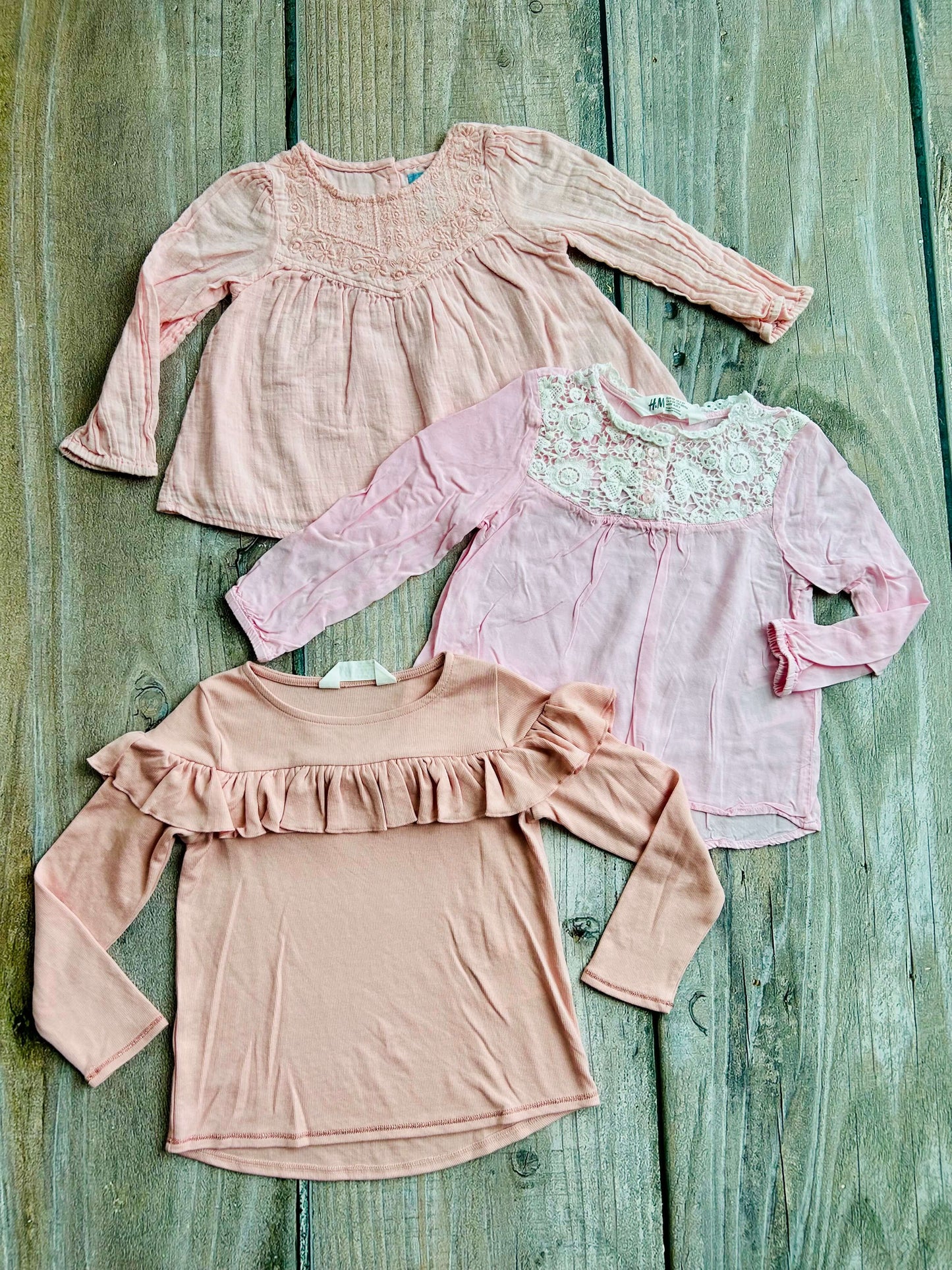 H&M size 2-3yrs, size 2-4yrs and BabyGap size 2yrs girls bundle of 3 pink blouse tops, Kids 2T