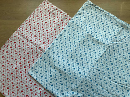 Crib Comforter with 2 Duvet Covers, Size 110*125 cm/ 43*49" ($60+)