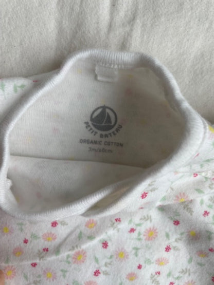 NWOT: 100% Organic Cotton 2 piece set by Petit Bateau 3M, Kids 3 Month (0-3M)
