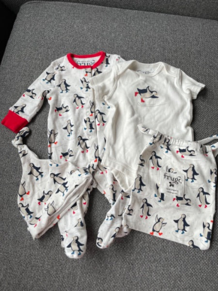 Frugi 🇬🇧 (UK Brand) - Penguin PJ set, never worn, Kids 3 Month (0-3M)