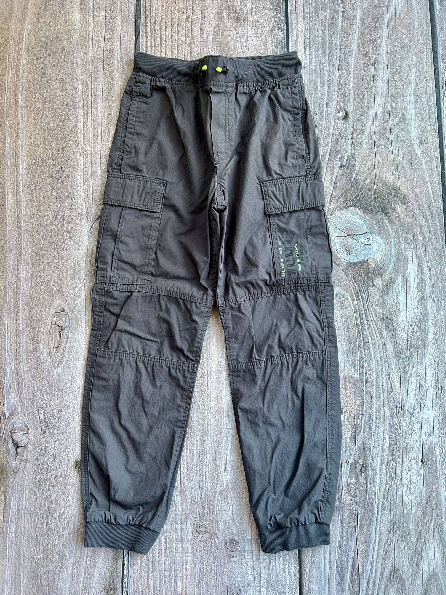 H&M size 10-11yrs boys dark grey pull on jogger style cargo pants, like new, Kids 10 (medium)
