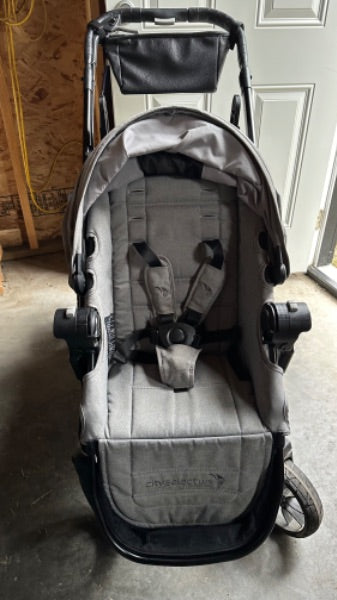 City Select Lux double stroller, Retail for $1000+ with the included accessories