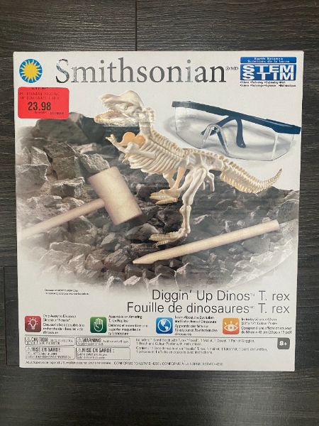 Smithsonian Diggin' Up Dinos T-rex Excavation Kit