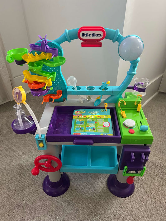 Little Tikes STEM Jr. Wonder Lab Toy with Experiments for kids