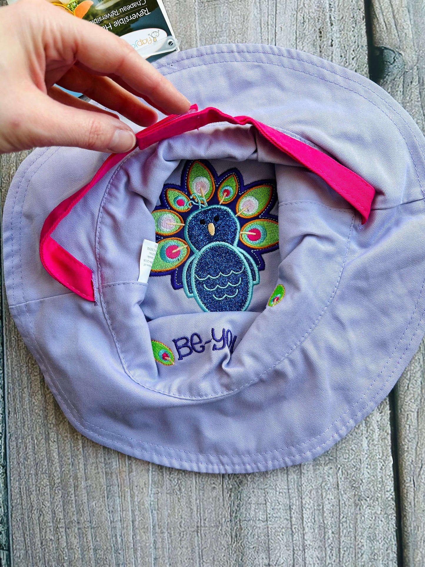 Flapjack Kids reversible bucket hat, 2-4yrs, peacock/owl, new with tags