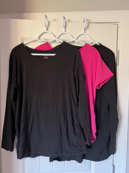 Bundle of 3  maternity tops xl, Maternity XL (16-18)